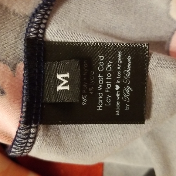 *NEW* CUTE BOOTY LOUNGE FLOWER PRINT Razorback top/bra (med) NWOT - Picture 6 of 7